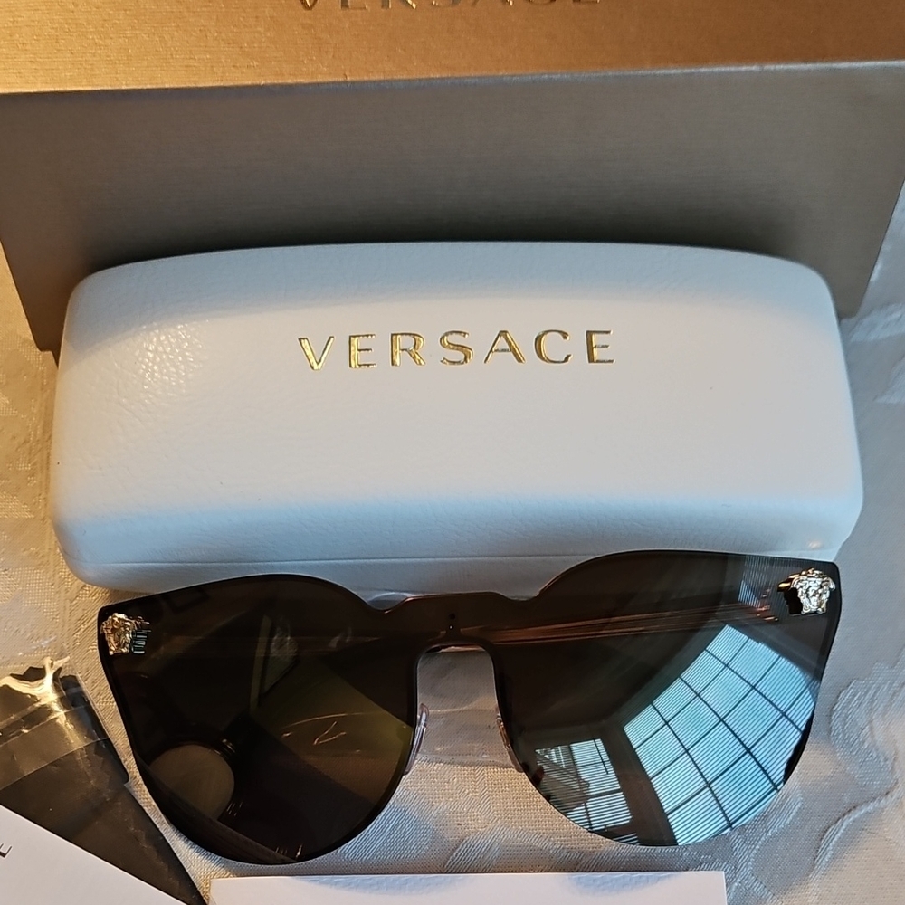 Versace Brown Sunglasses with White Case And Box